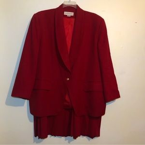 Jones New York Red Skirt Suit with Pleats, size 24W